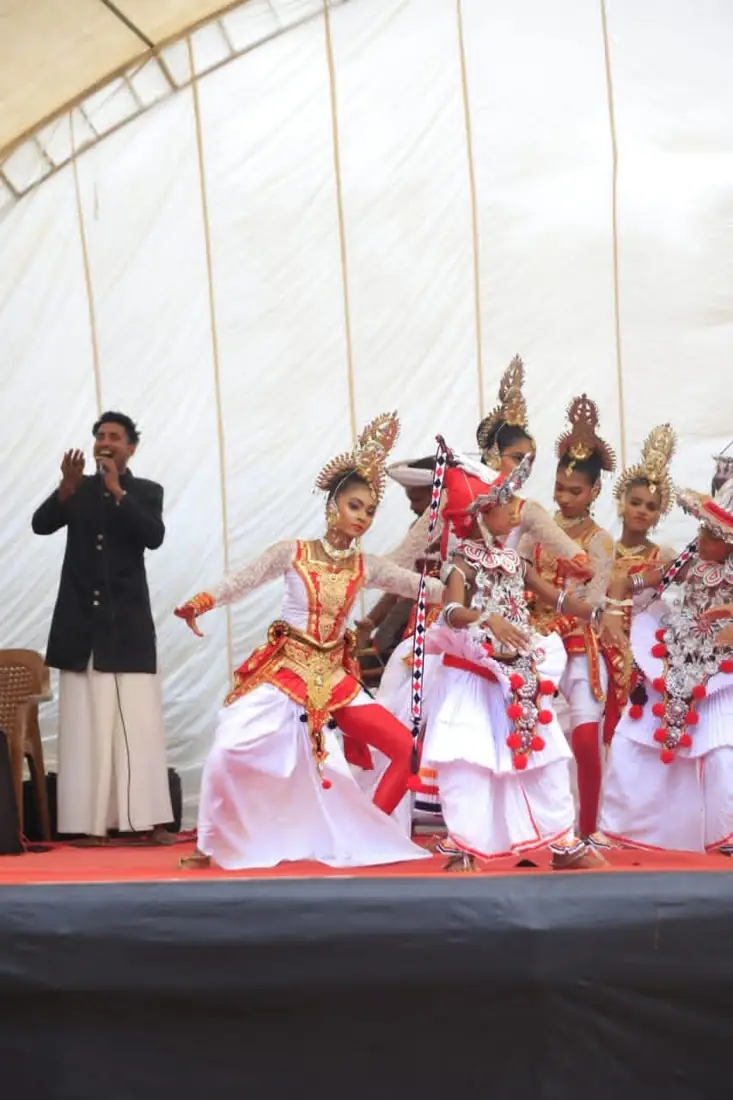 Shri Hela Higher Education Academy and Maradankadawala Nishantha Sangith Nawarangana Art Institute Host "Wes and Pahimpath Kalaeli Festival" in Kekirawa